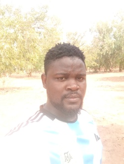 Chris's profile, a single 33-year-old a man in Ouagadougou