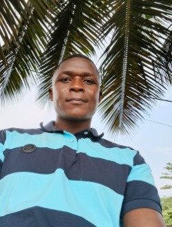 Alex's profile, a single 31-year-old a man in Kribi