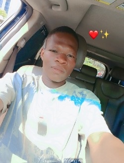 Alassane's profile, a single 25-year-old a man in Abidjan
