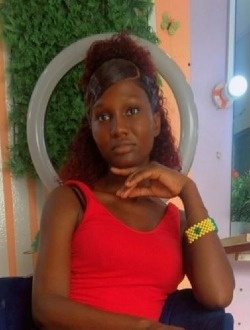 Gloria's profile, a single 24-year-old a woman in Brazzaville