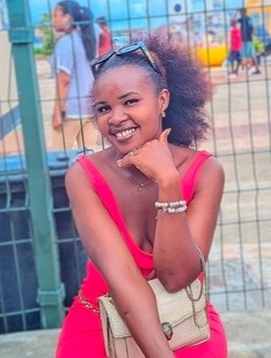 Pelà's profile, a single 24-year-old a woman in Alarobia-Antanamalaza