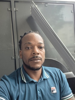Danny's profile, a single 39-year-old a man in Toulouse
