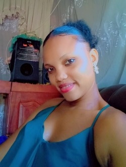Annie's profile, a single 29-year-old a woman in Sambava