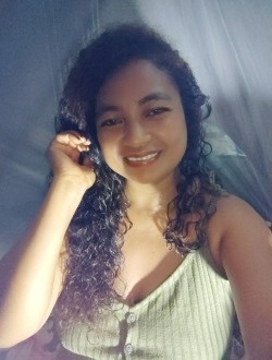 Olivia's profile, a single 43-year-old a woman in Toamasina
