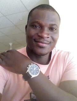 Love's profile, a single 46-year-old a man in 1er Arrondissement
