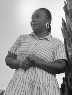 Antoinette's profile, a single 42-year-old a woman in Yamoussoukro