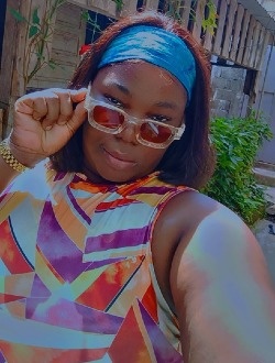 Louise's profile, a single 32-year-old a woman in Libreville