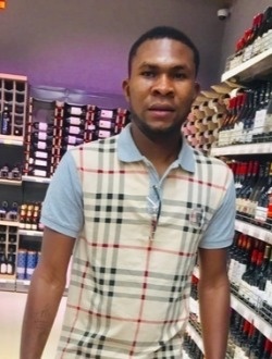 Cherif's profile, a single 27-year-old a man in Bobo-Dioulasso