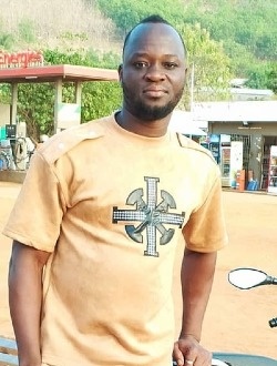 Eddy's profile, a single 38-year-old a man in Mangossé