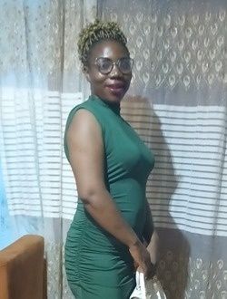 Olive's profile, a single 32-year-old a woman in Akwaya-Oliti