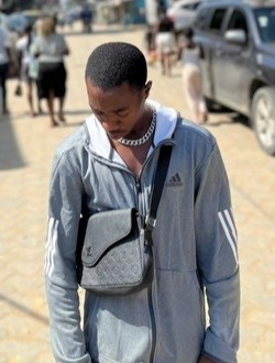 profile picture 0