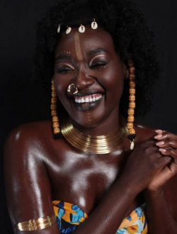 Azia's profile, a single 25-year-old a woman in Yaoundé
