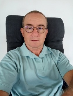 Jean-Claude's profile, a single 58-year-old a man in Saint-André