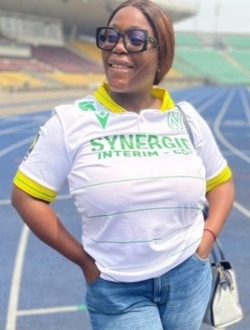 Serena's profile, a single 32-year-old a woman in Douala