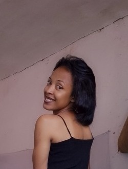 Samurah's profile, a single 25-year-old a woman in Ambodirano