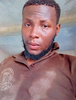 Kpn J's profile, a single 35-year-old a man in Bamako