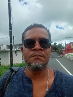 Thierry's profile, a single 38-year-old a man in Alma