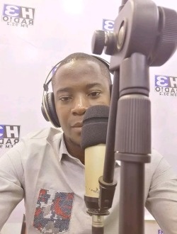 Julien's profile, a single 33-year-old a man in Yaoundé