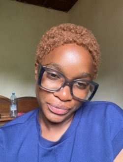 Louise's profile, a single 25-year-old a woman in Yaoundé