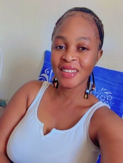 Mina's profile, a single 31-year-old a woman in Abidjan