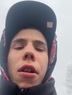 Jean-Louis's profile, a single 18-year-old a man in Cowansville