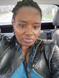 Pascaline's profile, a single 36-year-old a woman in Alert Bay