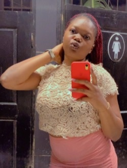 Manuela's profile, a single 26-year-old a woman in Douala