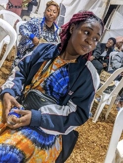 Stella's profile, a single 22-year-old a woman in Yaoundé