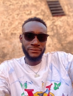 Bouba's profile, a single 32-year-old a man in Bobo-Dioulasso