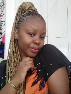 Fernande's profile, a single 23-year-old a woman in Yaoundé