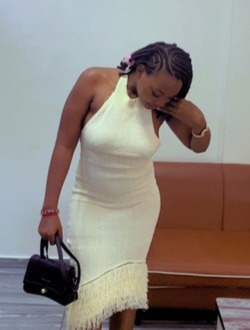 Mireille's profile, a single 25-year-old a woman in Bertoua