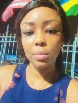 Bella's profile, a single 32-year-old a woman in Abidjan