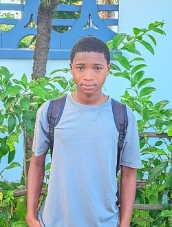 Ricardo's profile, a single 18-year-old a man in Toamasina