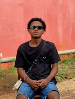 profile picture 0