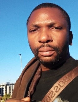 Seraphin's profile, a single 35-year-old a man in Ottignies-Louvain-La-Neuve