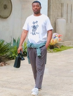 Elowen's profile, a single 34-year-old a man in Adlet Touïla