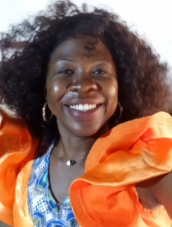 Lou's profile, a single 33-year-old a woman in Yaoundé
