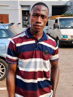 Fode Moussa's profile, a single 21-year-old a man in Conakry