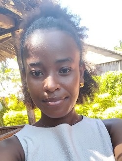 Edwina's profile, a single 25-year-old a woman in Antsiranana