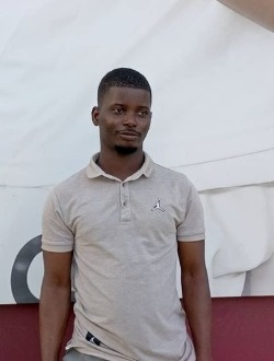 Richard's profile, a single 27-year-old a man in Lomé