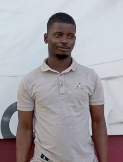 Richard's profile, a single 27-year-old a man in Lomé