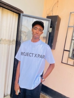 profile picture 0