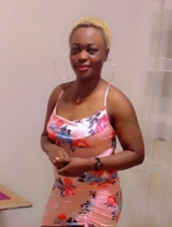 Diane's profile, a single 34-year-old a woman in Yaoundé