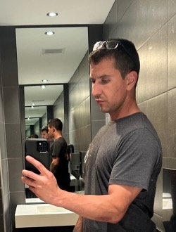 Perfil de Max, un hombre soltero(a) de 33 años en Sainte-Marie