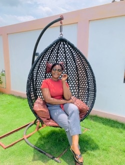 Oportune's profile, a single 26-year-old a woman in Porto-Novo