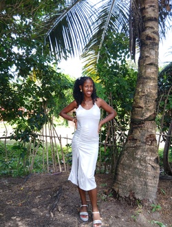 Nia's profile, a single 28-year-old a woman in Antsiranana