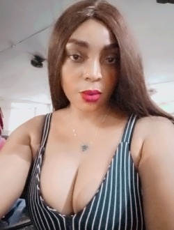 Lexus's profile, a single 29-year-old a woman in Abidjan