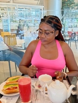 Yves's profile, a single 40-year-old a woman in Kinshasa Nongo
