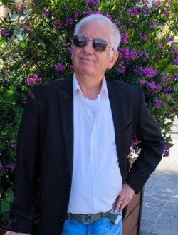 Gérard's profile, a single 71-year-old a man in Marseille
