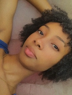 Tâcha's profile, a single 20-year-old a woman in Antsiranana